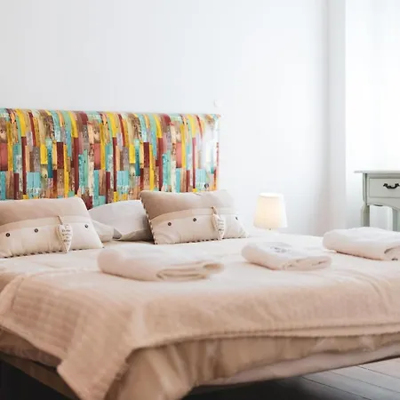 Apartment Houses 16: Charming In